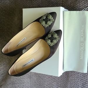 Manolo Blahnik Hangisi Pumps